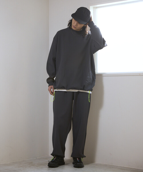 Firsthand(ファーストハンド)の「Firsthand/ファーストハンド スピンドル テック サーマル イージー ワイドパンツ(その他パンツ・メンズ・ブラック/チャコールグレー/ブルーグレー・LARGE/MEDIUM)」の16枚目の写真