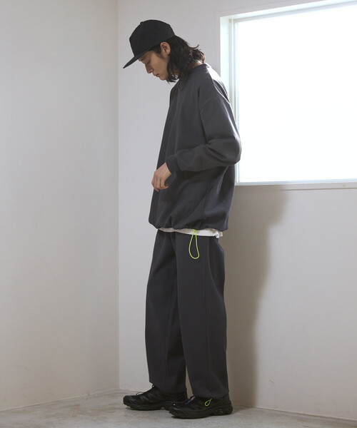 Firsthand(ファーストハンド)の「Firsthand/ファーストハンド スピンドル テック サーマル イージー ワイドパンツ(その他パンツ・メンズ・ブラック/チャコールグレー/ブルーグレー・LARGE/MEDIUM)」の17枚目の写真