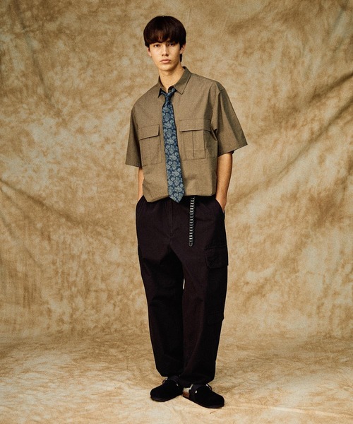 niko and...(ニコアンド)の「【ANDSEWN (アンドソーン)】7ポケットカーゴパンツ(カーゴパンツ・メンズ・チャコール/カーキ・MEDIUM/LARGE)」の4枚目の写真