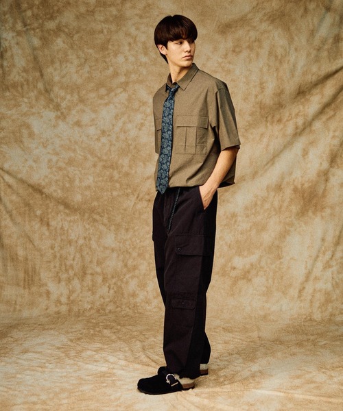 niko and...(ニコアンド)の「【ANDSEWN (アンドソーン)】7ポケットカーゴパンツ(カーゴパンツ・メンズ・チャコール/カーキ・MEDIUM/LARGE)」の5枚目の写真