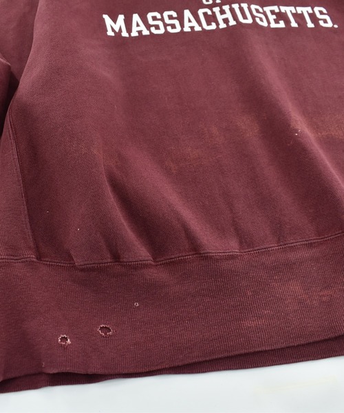 Champion(チャンピオン)の「【USED】Y2K Champion “University of Massachusetts” リバースウィーブ スウェット(スウェット・メンズ・バーガンディー・XX-LARGE)」の8枚目の写真