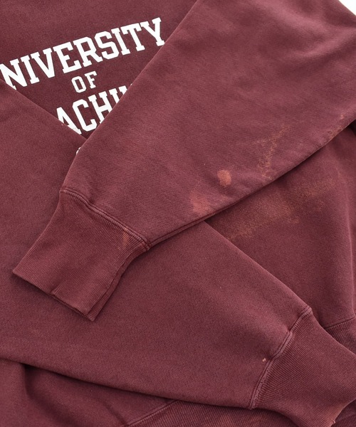 Champion(チャンピオン)の「【USED】Y2K Champion “University of Massachusetts” リバースウィーブ スウェット(スウェット・メンズ・バーガンディー・XX-LARGE)」の6枚目の写真
