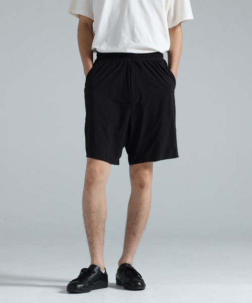 Y-3(ワイスリー)の「Y-3 ULTRALIGHT WOVEN SHORTS(その他パンツ・メンズ・ブラック・X-SMALL/SMALL/MEDIUM/LARGE/X-LARGE)」の1枚目の写真