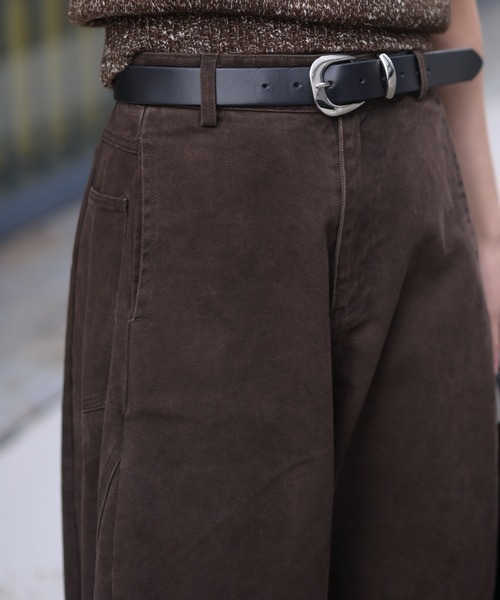 Marient（マリエント）の「カーブ切替デニムPT（デニムパンツ・レディース・ブラウン・S）」の4枚目の写真