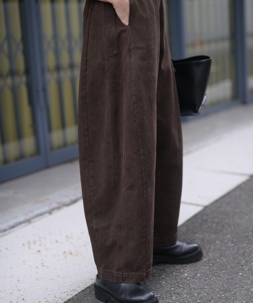 Marient（マリエント）の「カーブ切替デニムPT（デニムパンツ・レディース・ブラウン・S）」の5枚目の写真