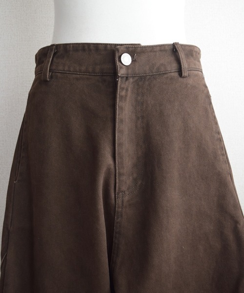 Marient（マリエント）の「カーブ切替デニムPT（デニムパンツ・レディース・ブラウン・S）」の10枚目の写真