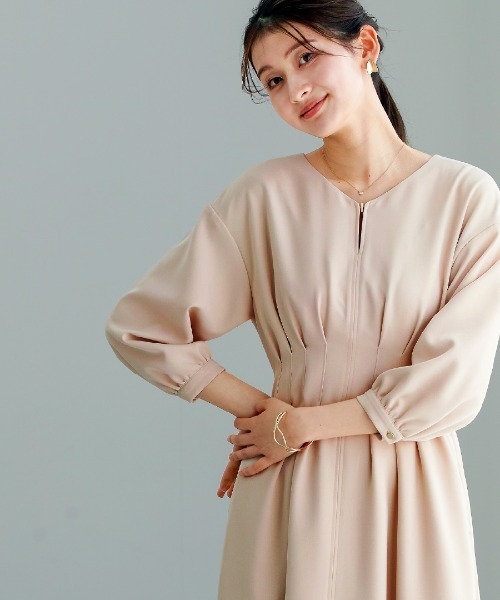 White Collection（ホワイトコレクション）の「【多機能すぎるワンピース】ダブルピケクロス・タックデザインフレアワンピース（ワンピース・レディース・ベージュ/ネイビー/アイボリー・S/M/L）」の19枚目の写真