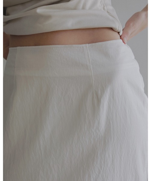 anuke(アンヌーク)の「Sheer Pencil Skirt(スカート・レディース・ネイビー/ホワイト・38inch/36inch)」の7枚目の写真