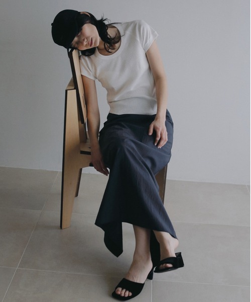 anuke(アンヌーク)の「Sheer Pencil Skirt(スカート・レディース・ネイビー/ホワイト・38inch/36inch)」の12枚目の写真