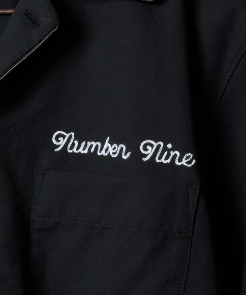 NUMBER (N)INE（ナンバーナイン）の「TWILL OPEN COLLAR S/S SHIRT / ワンポイント 刺繍 ツイル ショートスリーブ オープンカラー シャツ（シャツ/ブラウス・メンズ・オリーブ/ブラック・4/3/2）」の6枚目の写真