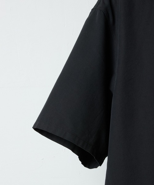 NUMBER (N)INE（ナンバーナイン）の「TWILL OPEN COLLAR S/S SHIRT / ワンポイント 刺繍 ツイル ショートスリーブ オープンカラー シャツ（シャツ/ブラウス・メンズ・オリーブ/ブラック・4/3/2）」の8枚目の写真