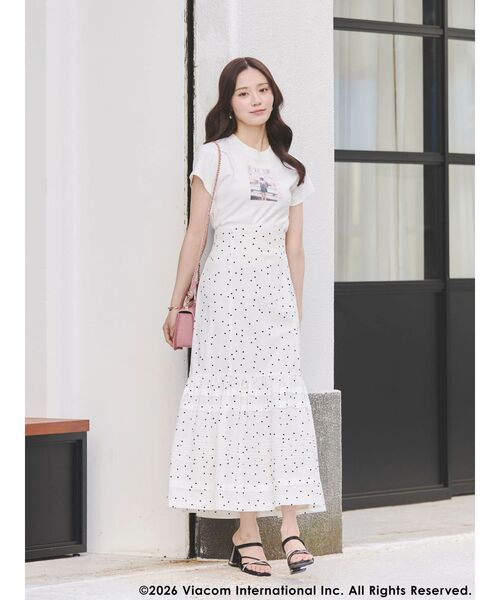 MERCURYDUO（マーキュリーデュオ）の「【EMILY IN PARISコラボ】バーティカルフォトTシャツ（Tシャツ/カットソー・レディース・オフホワイト・FREE）」の6枚目の写真