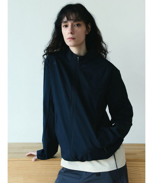 HUMTTO(ハムト)の「共用トラックフルジップジャケット(ジャージ・レディース・ブラック/ネイビー・MEDIUM/X-LARGE/XX-LARGE/LARGE/XXX-LARGE)」の3枚目の写真
