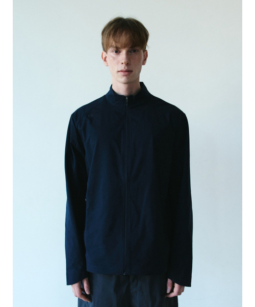 HUMTTO(ハムト)の「共用トラックフルジップジャケット(ジャージ・レディース・ブラック/ネイビー・MEDIUM/X-LARGE/XX-LARGE/LARGE/XXX-LARGE)」の4枚目の写真