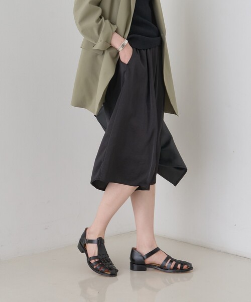 Rouge vif（ルージュヴィフ）の「シックサテンハーフパンツ/ワイドキュロット/ウエストゴム（その他パンツ・レディース・ブラック・36/38）」の6枚目の写真
