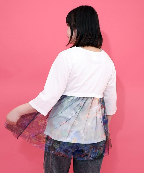 ScoLar(スカラー)の「161665:キノコの惑星柄チュール切替プルオーバー(Tシャツ/カットソー・レディース・ブラック/オフホワイト・M)」の4枚目の写真