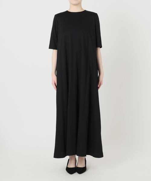 VERMEIL par iena（ヴェルメイユパーイエナ）の「Smooth マキシワンピース（ワンピース・レディース・ブラック/カーキ・FREE）」の21枚目の写真