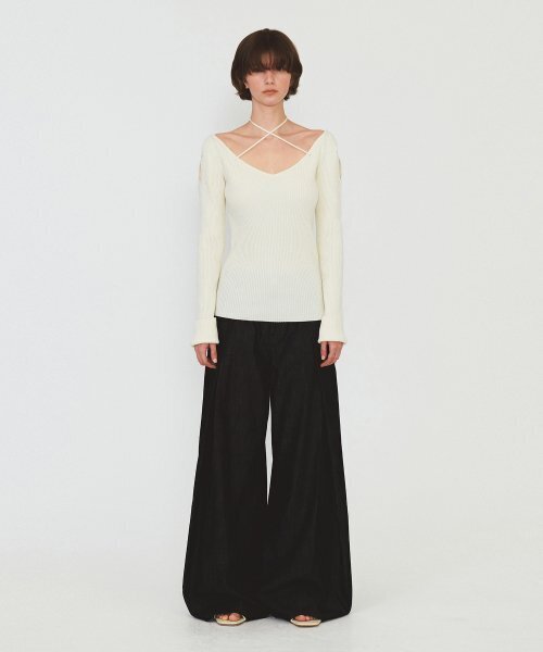 DIAGONAL(ダイアゴナル)の「V NECK STRAP KNIT (ivory)(ニット/セーター・レディース・その他・FREE)」の5枚目の写真