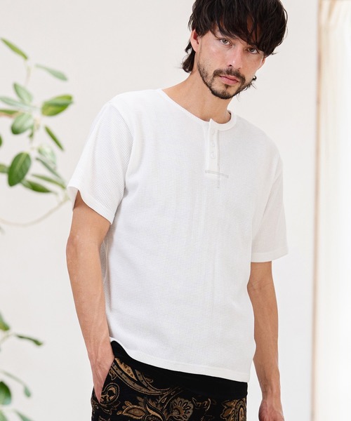 CAMBIO(カンビオ)の「mt10463-ワッフルヘンリーTシャツ(26A-14130CM)(Tシャツ/カットソー・メンズ・オフホワイト/ミックスグレー/ブラック・M/L/XL)」の5枚目の写真