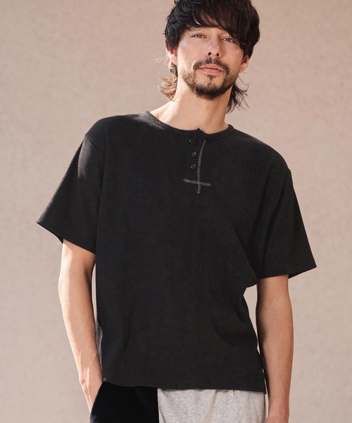 CAMBIO(カンビオ)の「mt10463-ワッフルヘンリーTシャツ(26A-14130CM)(Tシャツ/カットソー・メンズ・オフホワイト/ミックスグレー/ブラック・M/L/XL)」の11枚目の写真