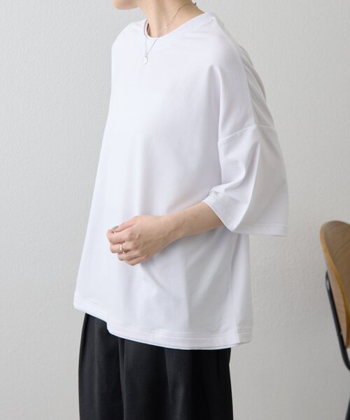ear PAPILLONNER（イアパピヨネ）の「【ouchi企画】《接触冷感 /速乾 /UV加工》コラボTシャツ【SUM1 STYLE(スミスタイル)】（Tシャツ/カットソー・レディース・ホワイト/ブラック/ブラック系その他・FREE）」の6枚目の写真