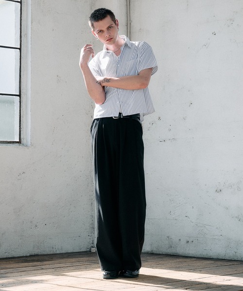 Regen Glanz（レーゲングランツ）の「cropped box fit stripe shirt/ クロップドボックスフィットストライプシャツ（シャツ/ブラウス・メンズ・ブルー/ライトホワイト・MEDIUM/SMALL/LARGE）」の21枚目の写真