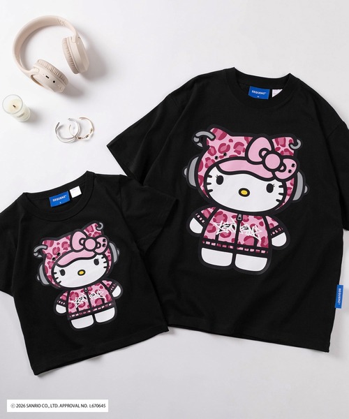 sanrio(サンリオ)の「【72】【Sanrio/サンリオ】Y2Kスタイル/ハローキティ アイレット ラインストーン クルーネックTシャツ/ピチT/チビT/ユニセックス/新色追加(Tシャツ/カットソー・レディース・カーキ/ブラック/スカイブルー/レッド/ホワイト系その他/ホワイト/ブラック系その他/グリーン系その他/ブラック系その他2/ホワイト系その他2・S/L/M)」の6枚目の写真