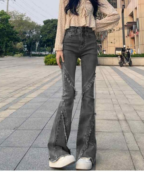 REBALANCE（リバランス）の「フレアデニムパンツ（デニムパンツ・レディース・B/A・X-LARGE/LARGE/MEDIUM）」の7枚目の写真