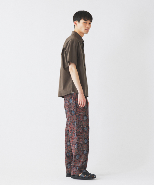 JOURNAL STANDARD relume(ジャーナルスタンダード レリューム)の「bunai / ブナイ 別注 アジュラク プリント イージーパンツ(その他パンツ・メンズ・アイボリー/ブラック/ネイビー/レッド・LARGE/MEDIUM)」の16枚目の写真