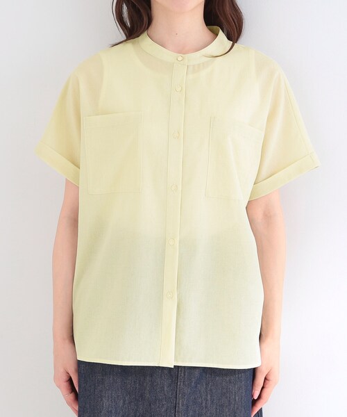 SHOO・LA・RUE（シューラルー）の「【通気性〇/UV/S-LL】風が通り抜ける ひんやり半袖バンドカラーシアーシャツ（シャツ/ブラウス・レディース・ライトイエロー系/ネイビー/オフホワイト/ライトブルー/ブラウン系その他・02/01/04/03）」の18枚目の写真