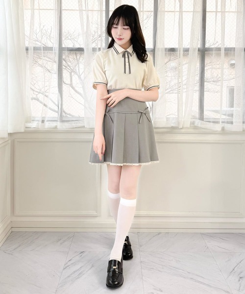 F i.n.t(フィント)の「リボンタイ付きライン入りポロシャツ/fint フィント(ポロシャツ・レディース・レッド/グリーン/オフホワイト・FREE)」の6枚目の写真