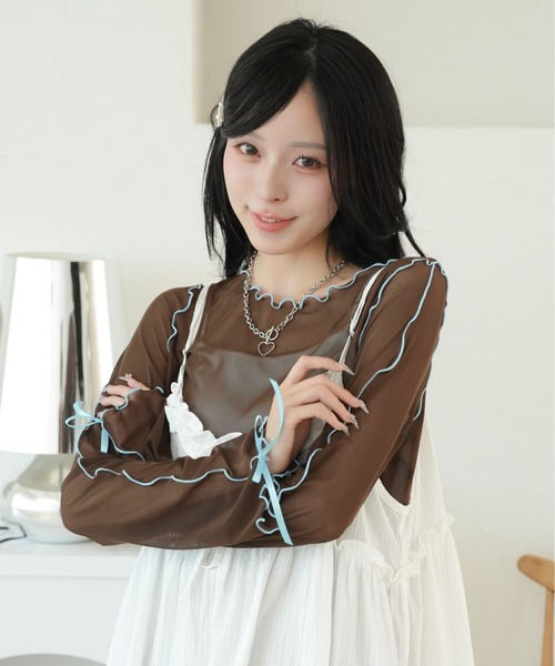 kutir(クティール)の「袖リボンシアーメロートップス(Tシャツ/カットソー・レディース・アイボリー/ブルー/その他/ナチュラル/ブラウン/ライトブルー・FREE)」の2枚目の写真