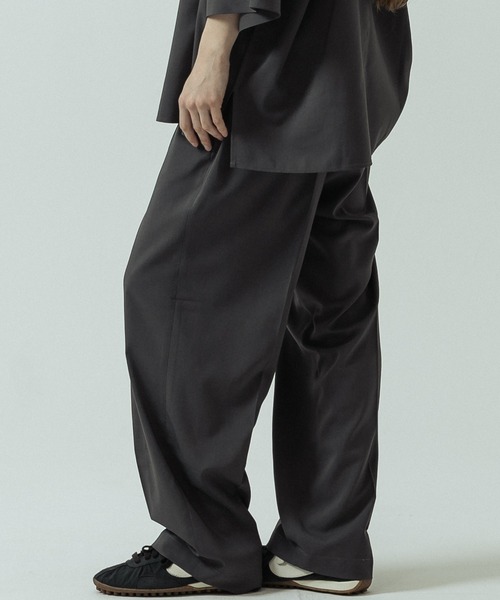 SLICK(スリック)の「【SLICK/スリック】Linen Like Fabric One Tuck Tapered Slacks/リネンライクファブリックワンタックテーパードスラックス(スラックス・メンズ・ベージュ/チャコールグレー/ネイビー・1/2/3)」の13枚目の写真