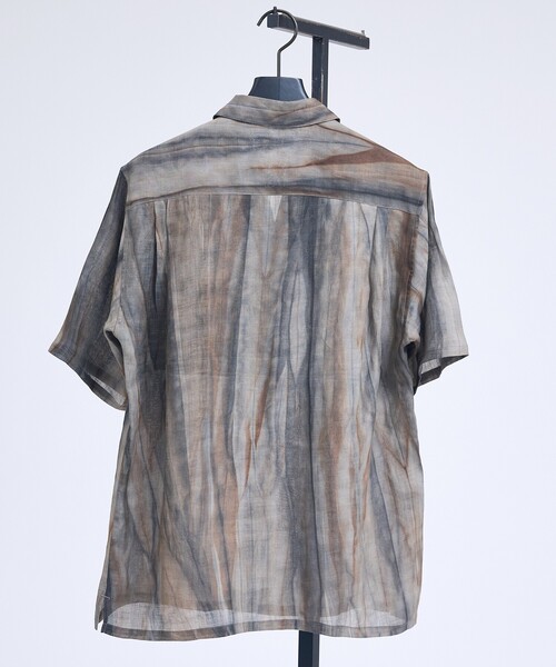 5351 POUR LES HOMMES(ゴーサンゴーイチプールオム)の「スキッパー リネン プリントシャツ(シャツ/ブラウス・メンズ・チャコールグレー/グリーン・44/46/48/50)」の5枚目の写真