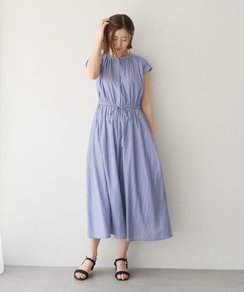 YECCA VECCA(イェッカヴェッカ)の「【接触冷感】ギャザードロストワンピース(ワンピース・レディース・ストライプ/ネイビー/イエロー・FREE)」の16枚目の写真