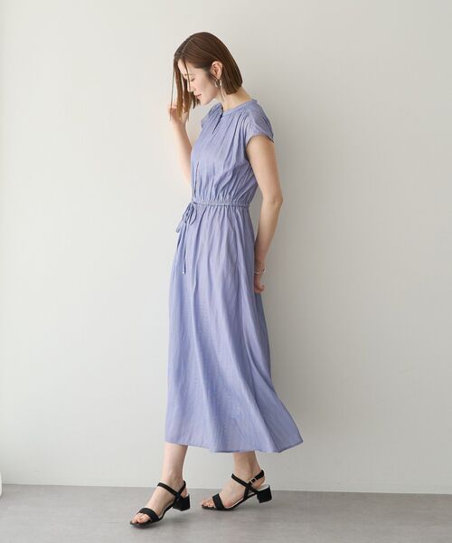 YECCA VECCA(イェッカヴェッカ)の「【接触冷感】ギャザードロストワンピース(ワンピース・レディース・ストライプ/ネイビー/イエロー・FREE)」の18枚目の写真