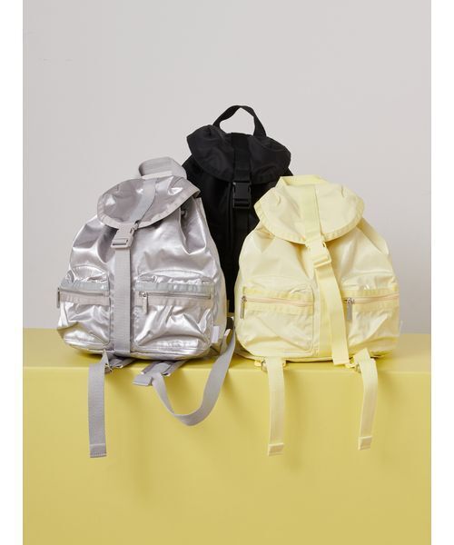 LeSportsac(レスポートサック)の「【SNIDEL×LeSportsac】SM VOYAGER MH(バックパック/リュック・レディース・イエロー/シルバー/ブラック・F)」の8枚目の写真
