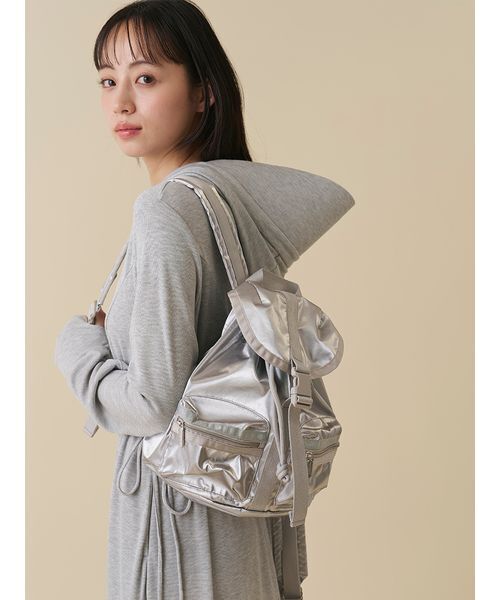 LeSportsac(レスポートサック)の「【SNIDEL×LeSportsac】SM VOYAGER MH(バックパック/リュック・レディース・イエロー/シルバー/ブラック・F)」の19枚目の写真