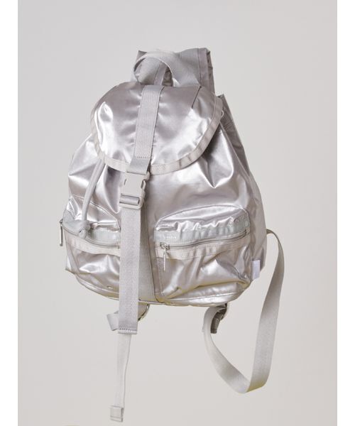 LeSportsac(レスポートサック)の「【SNIDEL×LeSportsac】SM VOYAGER MH(バックパック/リュック・レディース・イエロー/シルバー/ブラック・F)」の21枚目の写真