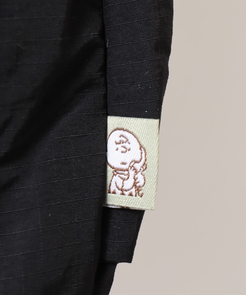 SNOOPY(スヌーピー)の「SNOOPY スヌーピー リュック デイパック折りたたみ(バックパック/リュック・レディース・ライトグレー/ブラック・FREE)」の22枚目の写真