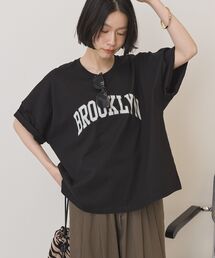 BROOKLYN ロゴTシャツ