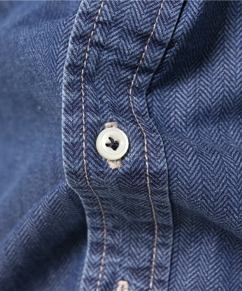 MEN'S BIGI（メンズビギ）の「ストレッチデニムシャツ  （シャツ/ブラウス・メンズ・インディゴブルー/ブルー系その他・MEDIUM/SMALL/LARGE）」の7枚目の写真