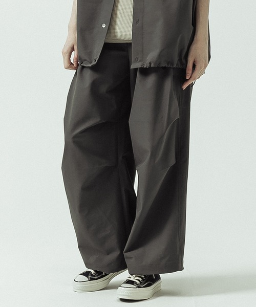 SLICK(スリック)の「【ZOZO限定】SLICK/スリック/Cool Dots Knee Tuck Over Pants / クールドッツニータックオーバーパンツ(その他パンツ・メンズ・ベージュ/ブラック/チャコールグレー・1/2/3)」の16枚目の写真