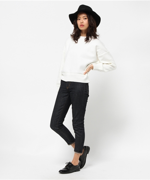 MOUSSY（マウジー）の「WIDE SLEEVE SWEATER（ニット/セーター・レディース・ホワイト/トップグレー/イエロー系その他/カーキ・FREE）」の8枚目の写真