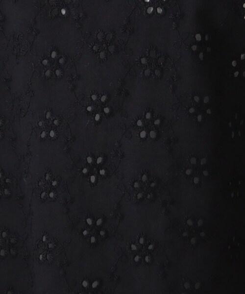 one'sterrace(ワンズテラス)の「総柄刺繍ブラウス(シャツ/ブラウス・レディース・グリーン系その他6/ホワイト系9/イエロー系8/レッド系9/ブラック系8・02)」の14枚目の写真