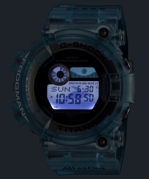 G-SHOCK（ジーショック）の「G-SHOCK/ジーショック 腕時計 MASTER OF G-SEA "FROGMAN イルクジ ICERC Japan コラボレーションモデル 2026" GW-8202K-2JR（デジタル腕時計・メンズ・クリアブルー・FREE）」の4枚目の写真