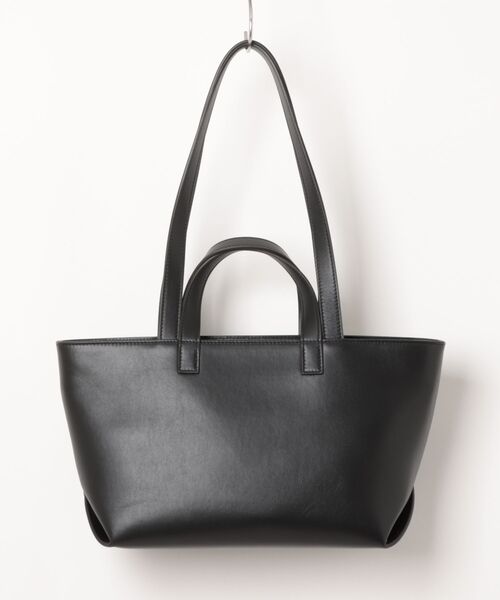 A.P.C.（アーペーセー）の「LE DRUMMER SMALL（トートバッグ・レディース・ブラック・ONESIZE）」の2枚目の写真