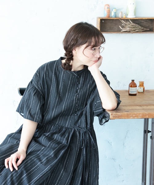 soulberry(ソウルベリー)の「星月夜のワンピース(ワンピース・レディース・スミクロ・LL/3L/4L/5L/M/L)」の4枚目の写真