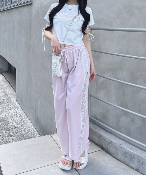 INGNI（イング）の「ビジュー飛ばし袖リボンレースロゴTシャツ（Tシャツ/カットソー・レディース・ブラック×ホワイト/ホワイト×ピンク/ピンク系7・M）」の19枚目の写真