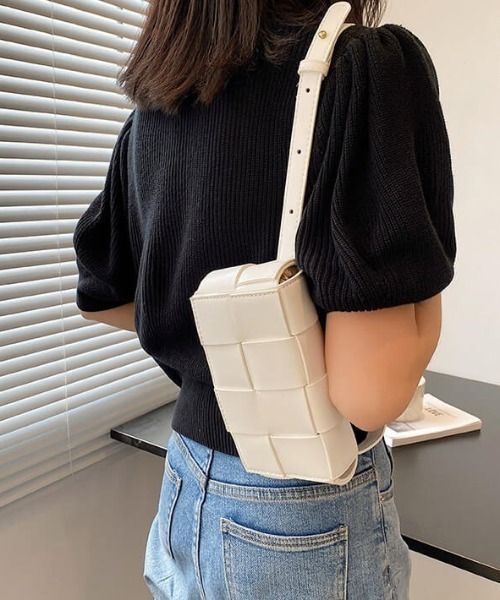 L LABEL（エルラベル）の「イントレチャートスクエアバッグ（ショルダーバッグ・レディース・ホワイト/グリーン/ブラック・FREE）」の4枚目の写真